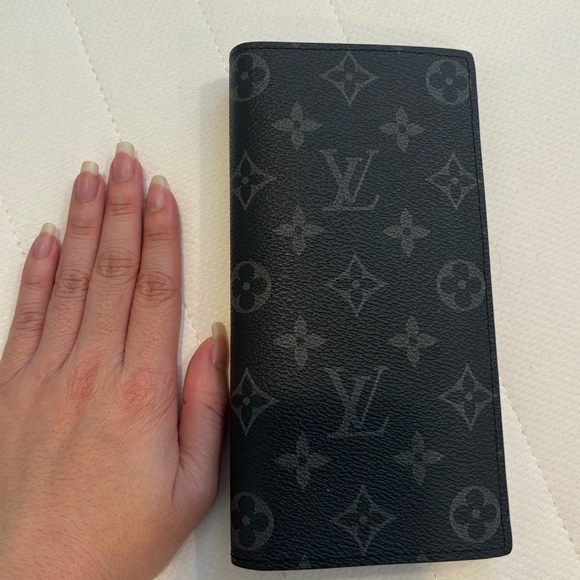 Wallet - Picture 2 of 2